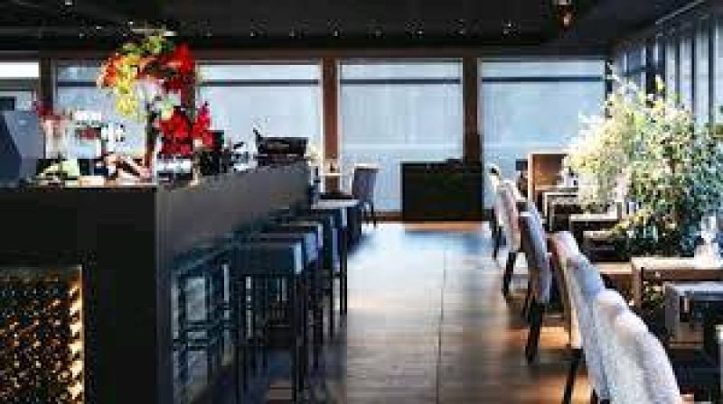 Restauration traditionnelle spécialisée dans la cuisine française sur Vitrolles Bouches-du-Rhône 